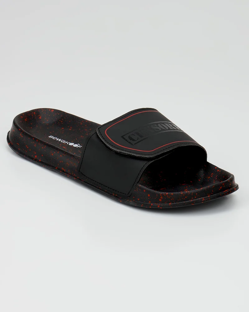 بيواكوف Men's Black Printed Velcro Sliders